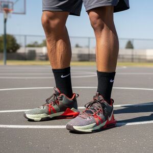 Nike LeBron Witness 7 HO 22 Performance DM1123-001 Basketball Shoes